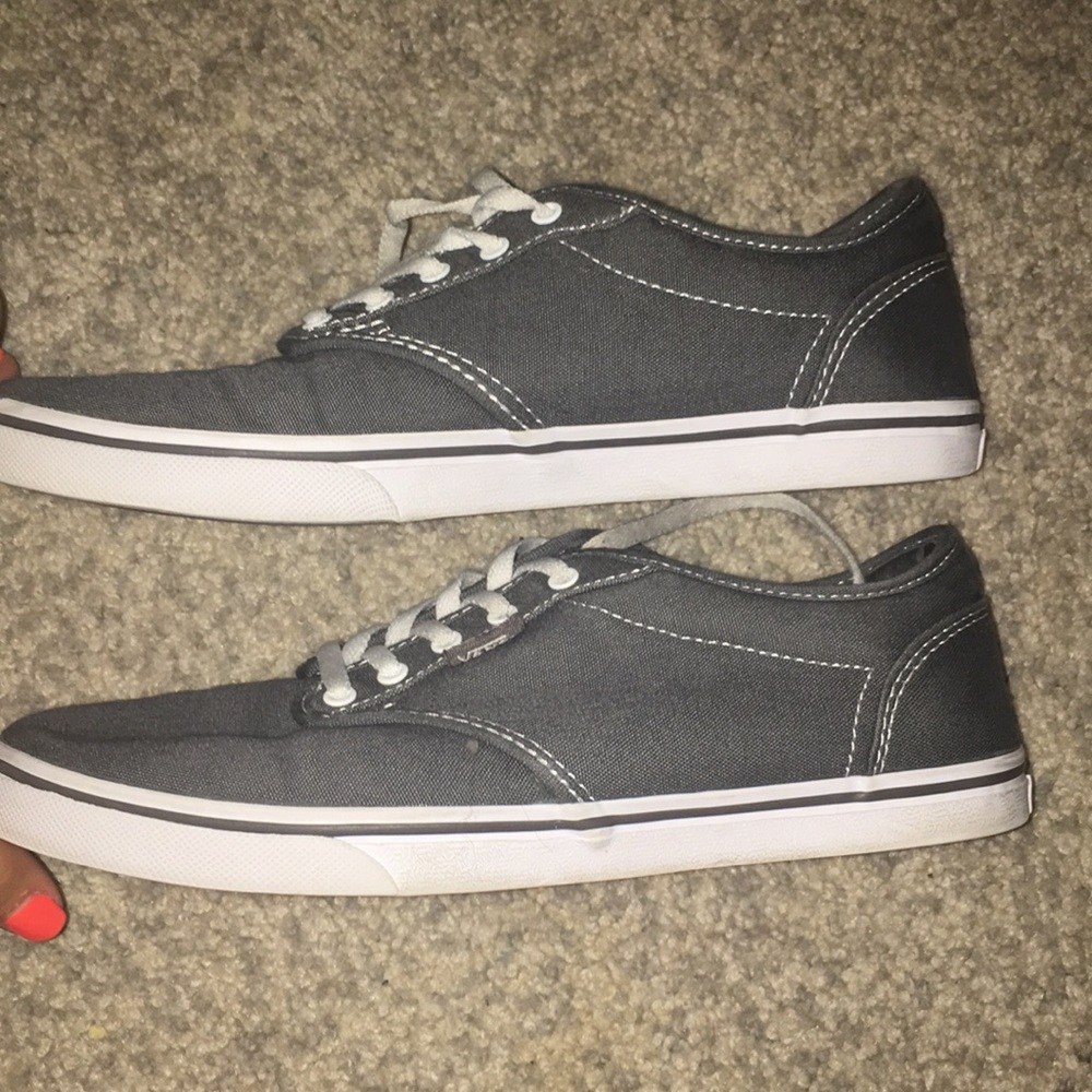 gray vans - Picture 4 of 5
